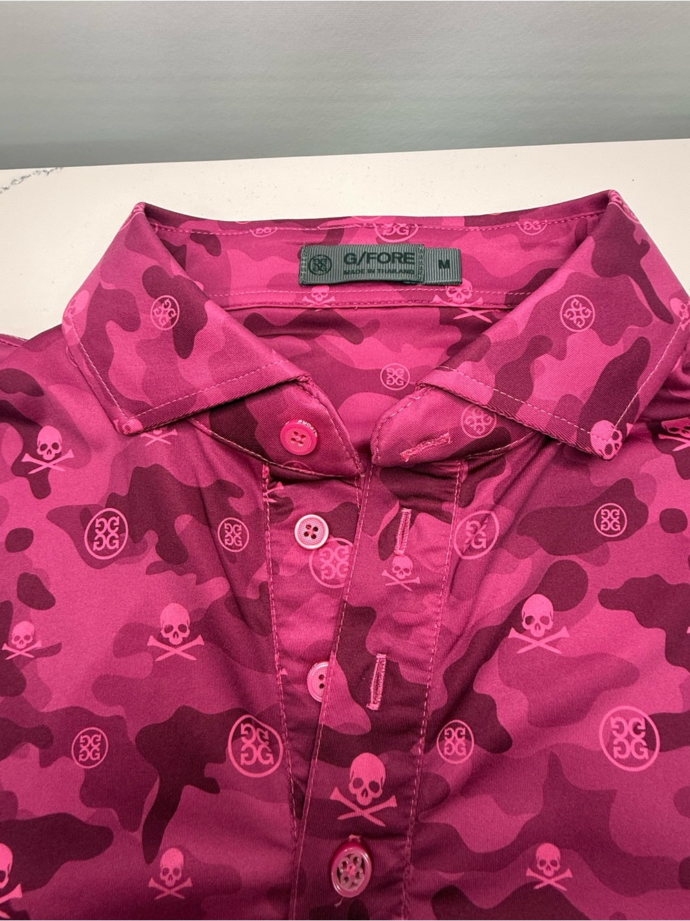 G Fore Shirt Mens Size M Purple Camo Skull AOP Golf Polo Performance Stretch - Picture 2 of 6